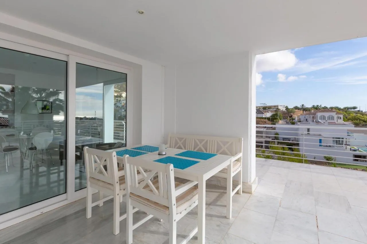בנאלמדנה Nice Apartment With A Sunny Terrace